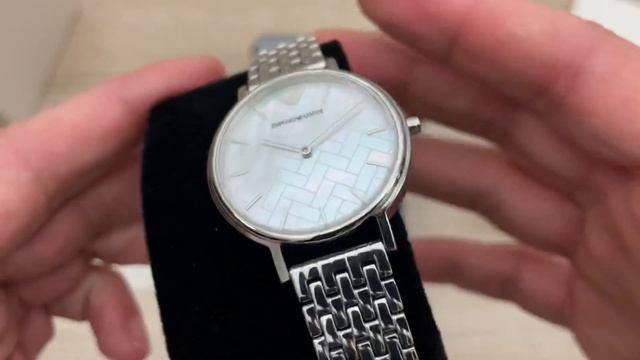Emporio Armani Ladies Watch AR11112 (Unboxing) @UnboxWatches смотреть онлайн