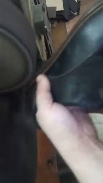 Ремонт подошвы с заменой каблуков. смотреть онлайн