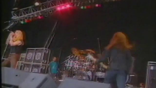 Paradise Lost - Forever Failure (Live at the Phoenix Festival, Saturday 15th July 1995) смотреть онлайн