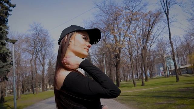 КИНОПОРТРЕТ УЛИЧНЫЙ СТИЛЬ | Canon EOS 200d | 18-55 | B-Roll смотреть онлайн