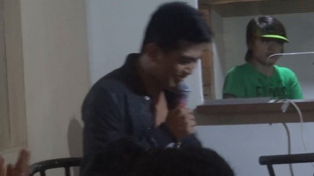 Stan Perfecto's Mini Concert (Part 1) смотреть онлайн