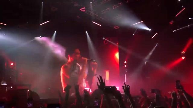 Скриптонит - «Танцуй сама» Киев Stereo Plaza 27.10.17 смотреть онлайн