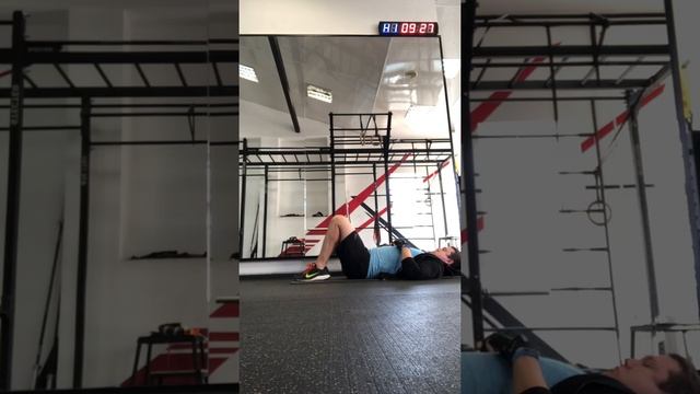 07.04.19 тренировка 7 ягодичный мостик 1ой ногой смотреть онлайн