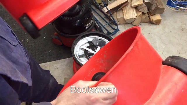 Cleaning A Filthy Henry That Was Used Without A Filter | Numatic Henry Repair