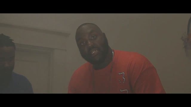 Crunk God Euro - In The Kitchen [Music Video] смотреть онлайн