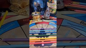 Мастерская магии / Как делать скрутки из цветных свечей для ритуалов. Чакровая скрутка из 7 свечей.