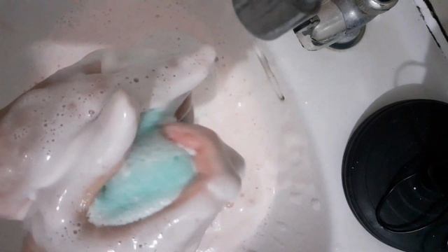[Love, Koala]29Part1/2_Bathtub Sponges x Recycled Products смотреть онлайн