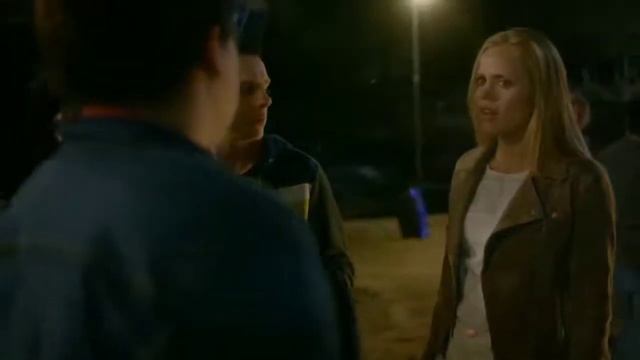 cobra kai español latino hd aisha humilla a yasmin смотреть онлайн