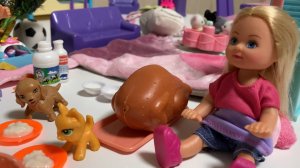 НАКОРМИЛИ КОТЕНКА! ЧАСТЬ 2. Про Еви и Тима! СМОТРИ ПО ССЫЛКАМ НИЖЕ 1 и 3 ЧАСТИ! Мультики с куклами!