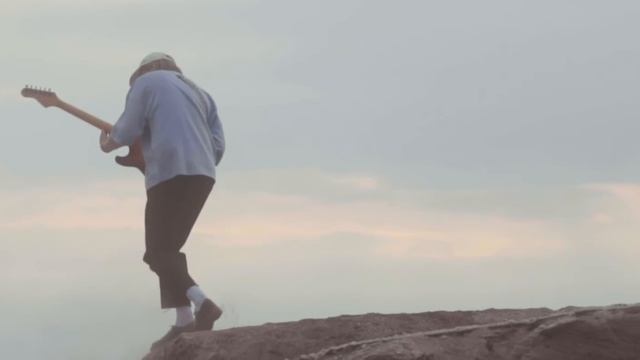 Dolphin Love - gardenfulloflight (Official Musicvideo) смотреть онлайн