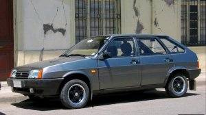 dead blonde - А МОЙ МАЛЬЧИК ЕДЕТ НА ДЕВЯТКЕ.