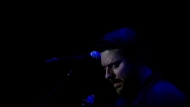 Chris Young- Lonely Eyes (Live In Australia) смотреть онлайн