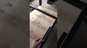 Стол для электро точила и двух сверлильных станков.