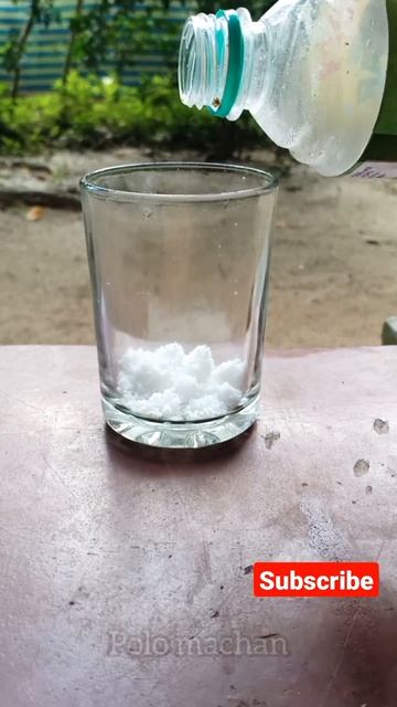 #Salt + Vinegar Home Made Snow 😱🤭😳🌨️#shorts #trending #viral смотреть онлайн
