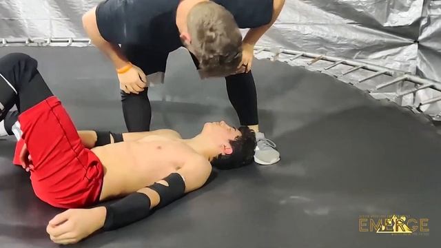 AWE Total Oblivion - Matt Mayhem vs. Cody Cole |EMERGE Outlaw Championship| смотреть онлайн