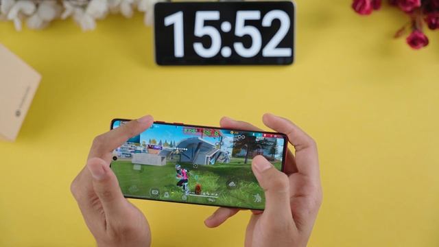 Moto Edge 50 Fusion 5G Freefire Gaming Test 🤯⚡️| Gaming Performance Test | Battery Drain Test смотреть онлайн