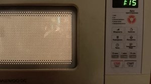 Демонстрация работы микроволновки Daewoo kor-5abw