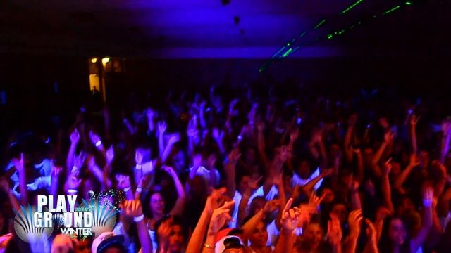 Playground Under 18's: NEON - FLURO смотреть онлайн