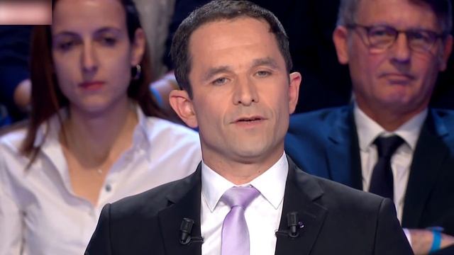 Benoît Hamon au Grand Débat : Offensif, clair, précis sur ses propositions смотреть онлайн