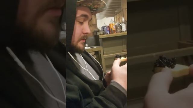 Caviàr taste test. смотреть онлайн