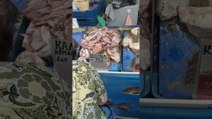 Рыбное разнообразие Владивостока. Рынок на Спортивной. #владивосток #море #рыба #рынок #рыбный