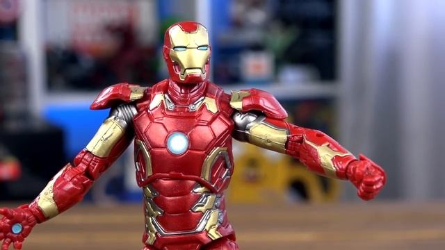 Фигурка ЖЕЛЕЗНОГО ЧЕЛОВЕКА от Marvel Legends!