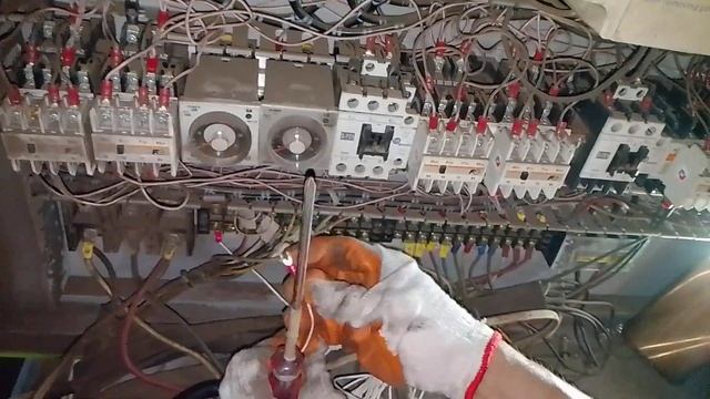 replace of radio remote control #motorcontrol #electrical #buhaymaintenance смотреть онлайн