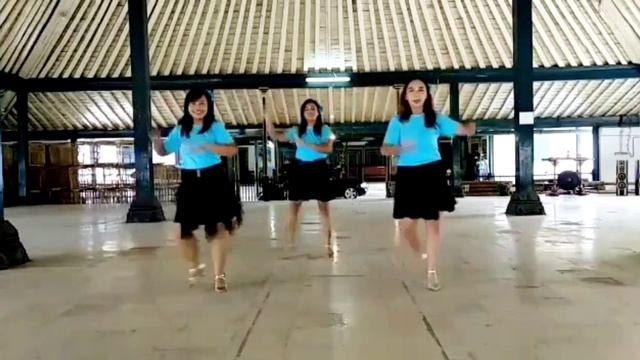 SHALALA LALA | LINE DANCE | DEMO BY RORO LD GROUP | CHOREO BY CHIKA & MAMEK смотреть онлайн