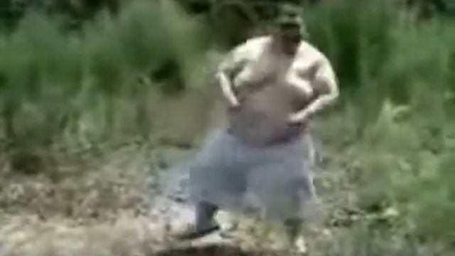 Fat guy dancing смотреть онлайн