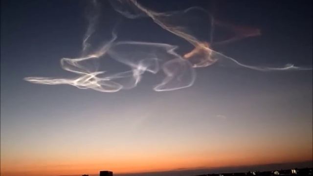 【これが夜光雲だ！】　Noctilucent cloud after JAXA Epsilon 3 Rocket Launch 01182018　イプシロン3号機打ち上げ 4 смотреть онлайн