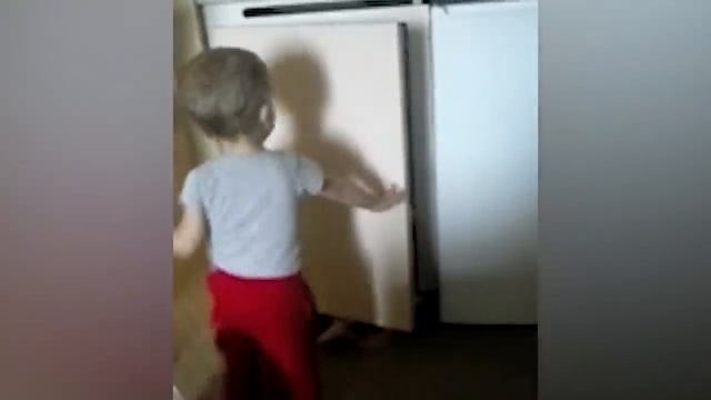 ОЙ! Это может оставить след! 💥 _ Забавные дверные провалы смотреть онлайн