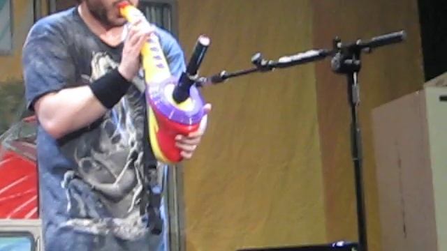 Saxaboom Live Tenacious D смотреть онлайн