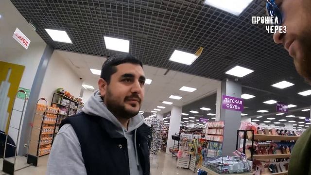 ДЯДЯ ВИТЯ МЕДВЕДЬ. ВСЮ ОДЕЖДУ УНИЧТОЖИЛ ТАНК. ОБНОВЛЯЕМ ГАРДЕРОБ смотреть онлайн