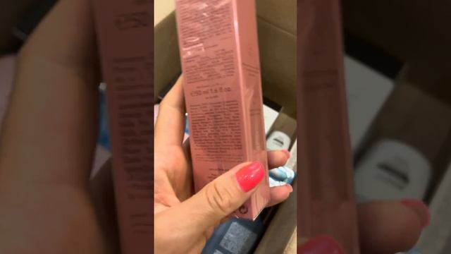 Покупаю oRiflame для себя и получаю подарки в каждой покупке 🫶🏼 смотреть онлайн