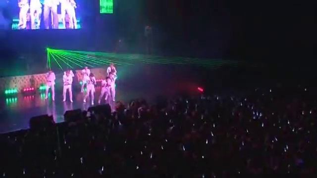 ZE:A - Mazeltov (live)