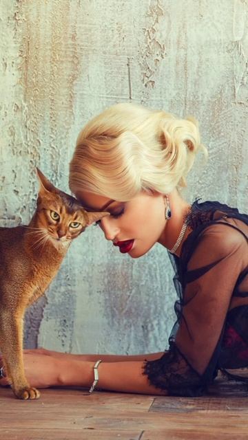 Женщина-кошка😻 Cstwoman (автор-исполнитель Евгения Уфимская) смотреть онлайн