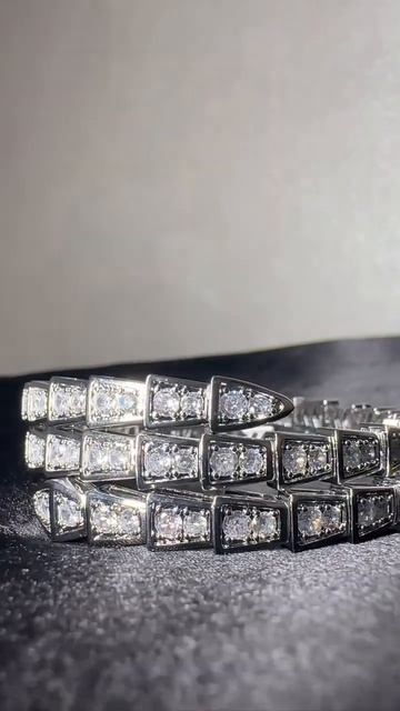 Браслет змея в стиле Bulgari ( Bvlgаri ) смотреть онлайн