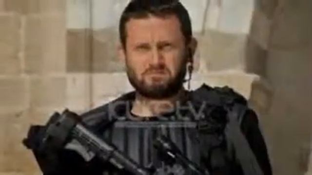 YUNUS EMRE YÜCE - ŞEFKAT TEPE смотреть онлайн