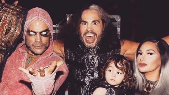 10 Wrestlers Who Might RETURN at WrestleMania 34! смотреть онлайн