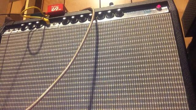 1968 super reverb and 1974 fender stratocaster fuzz test смотреть онлайн