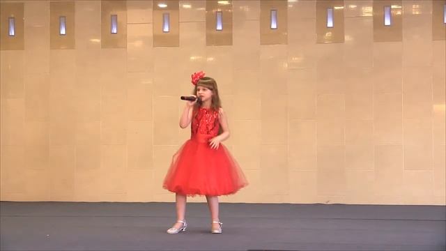 Ля-Сен, Ксения Коненкова смотреть онлайн