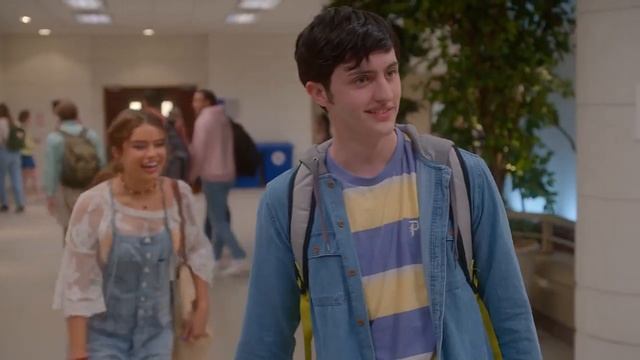 Cobra Kai S04 Yasmine Kiss Demetri ｜ Kiss Scene 💋 #000