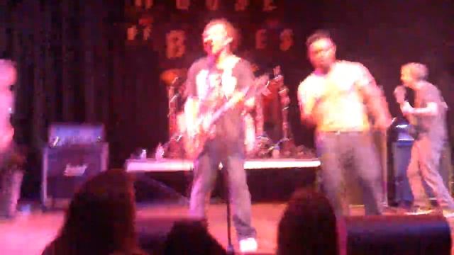 KEVIN NEVER TALKS - Erotic City (Prince cover) live at the House of Blues Hollywood, CA ! смотреть онлайн