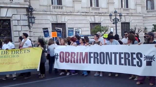 PASAJE SEGURO YA, NI UNA MUERTE MÁS EN EL MEDITERRÁNEO. VALENCIA 19 JUNIO 2016 (1) смотреть онлайн