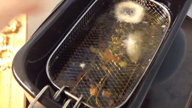 BK Burger King Onion Rings & Zesty Sauce Recipe - HellthyJunkFood смотреть онлайн