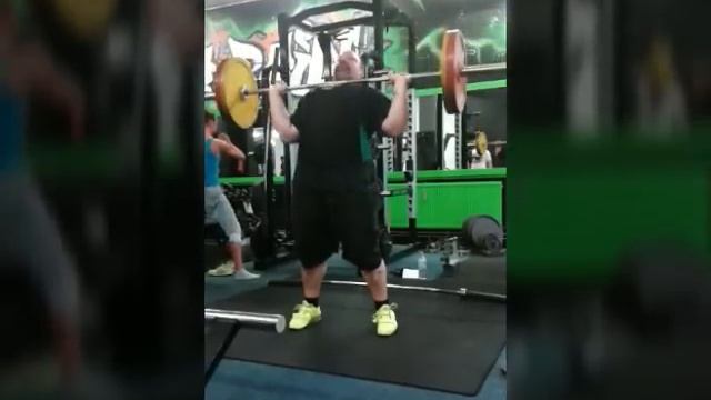 Squat 190 Clean 100 Bench 250 Military 140 Dip 239 смотреть онлайн