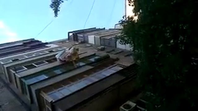 Нестандартый занос мебели смотреть онлайн