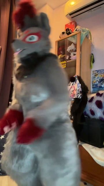 #сигма #funny #cute #фурри #furry #фурсьют #sigma #песец #лис #fox #fursuit #fullsuit смотреть онлайн