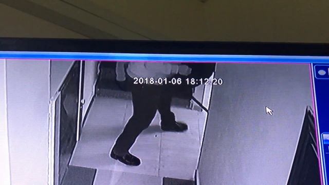 Обезвредили пьяного человека с ножом смотреть онлайн
