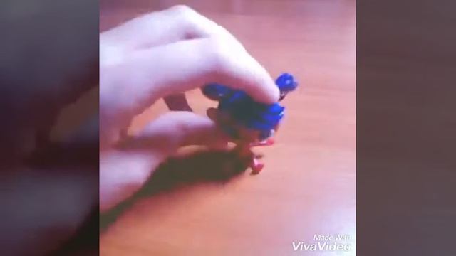 не похоже LPS смотреть онлайн